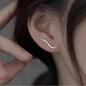 NEW Silver Wavy Ear Climbers | 18k Gold Plated
